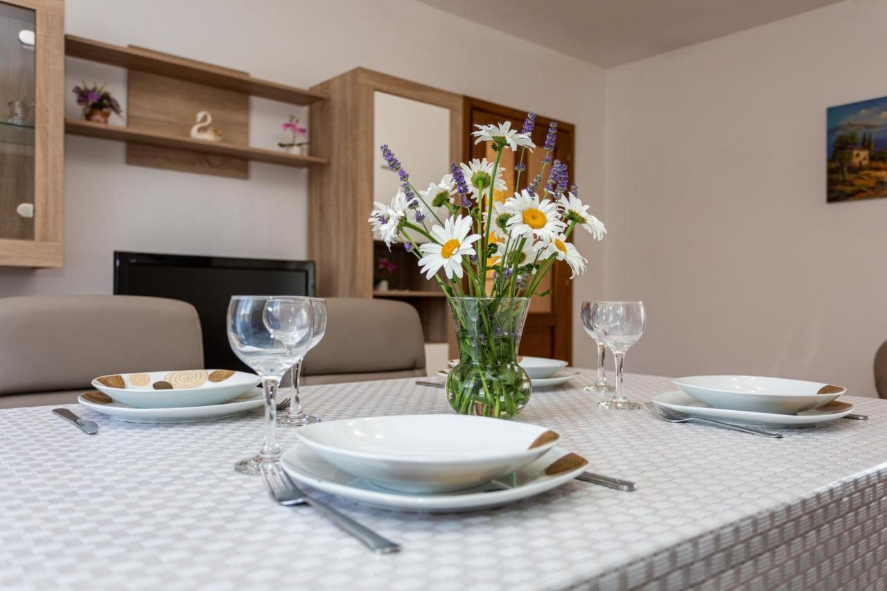 Apartment Mira Silo-Krk ภายนอก รูปภาพ